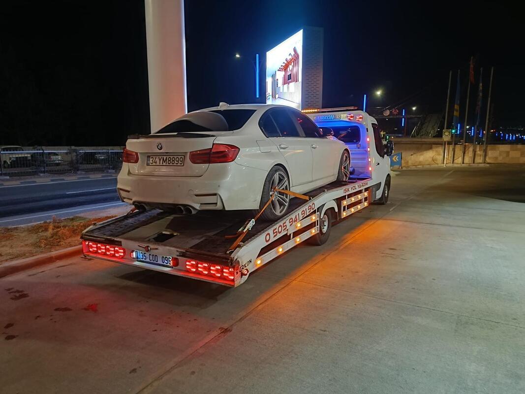 Foça kaza sonrası kurtarma